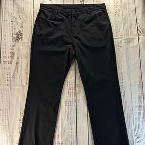 Old Navy Men’s 38x30 Tech Hybrid Pants | Black | Straight Fit